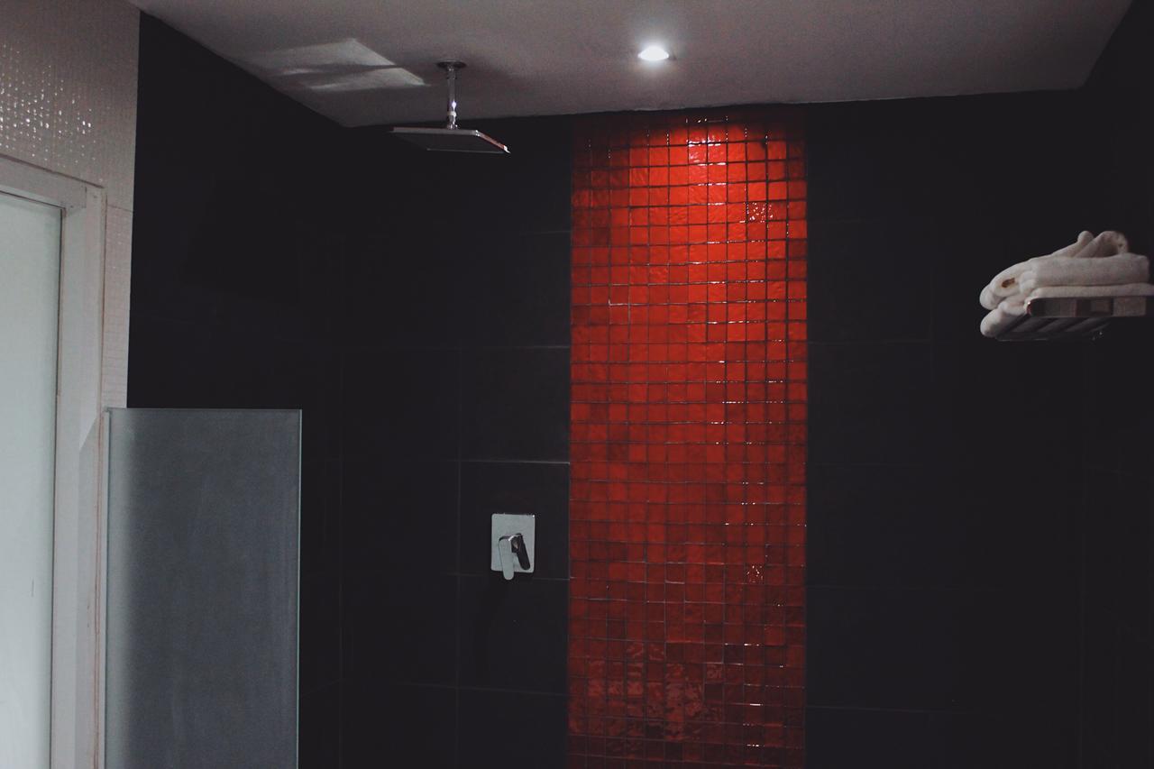 Henry'S Hotel & Gastropub Bangkok Exterior photo